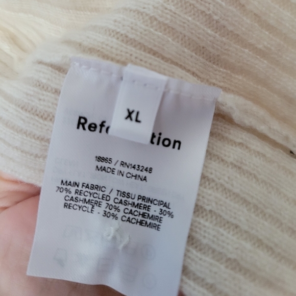 Reformation Osteria Open Back Cashmere Sweater Gossamer XL NWT - Picture 7 of 8